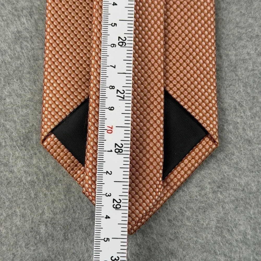 Vintage Unlisted Kenneth Cole Salmon Textured Silk Tie Birdseye 59x3.4